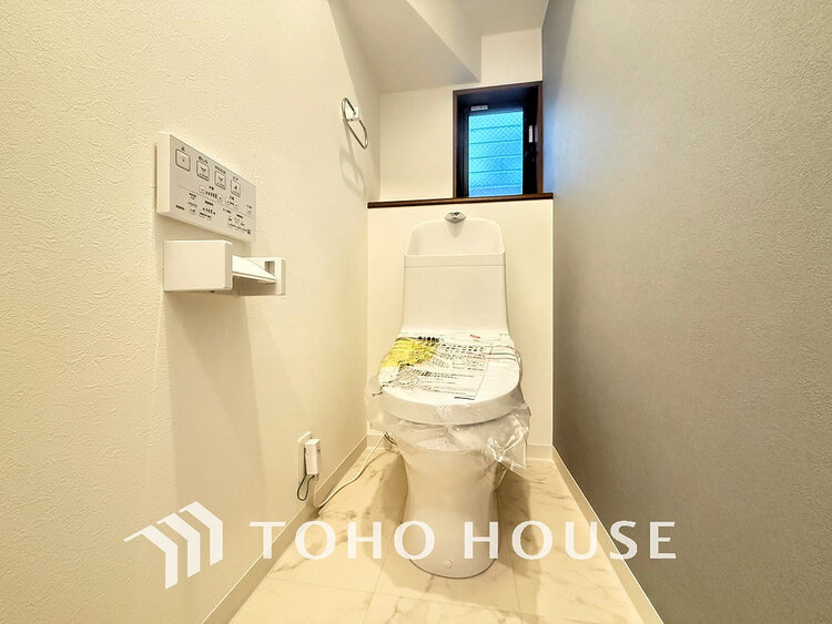 トイレ トイレには快適な温水洗浄便座付