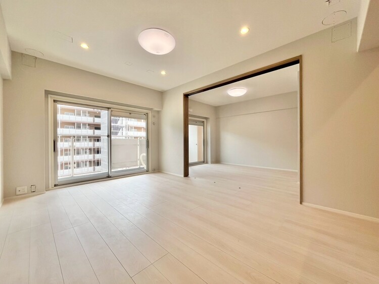 居間 過ごす時間が、たくさんの思い出として紡がれていく場所。