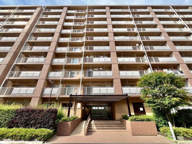 外観 資料には掲載していない情報が、現地にはたくさんあります。是非一度、現地をご確認ください。