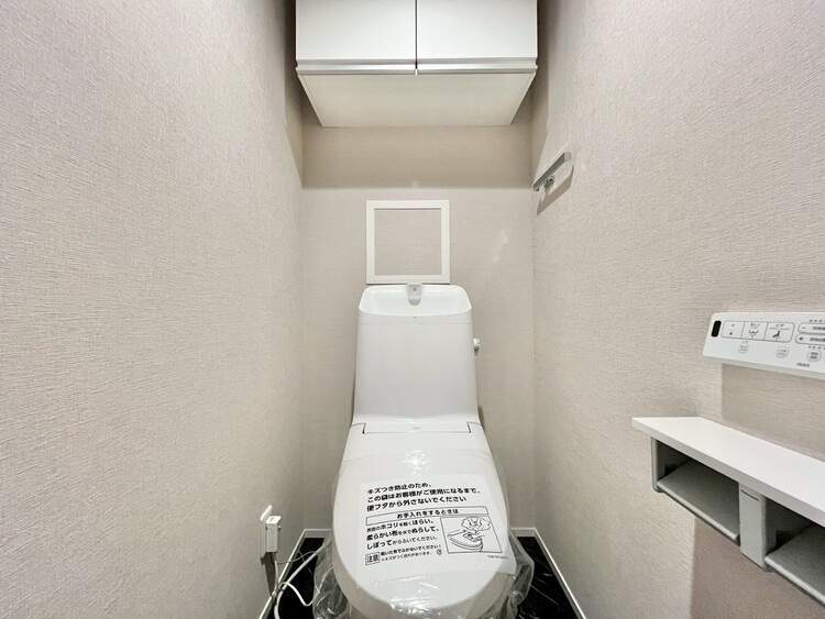 トイレ 暮らしの中のさりげないひとときの快適さにも、こだわりを、持って設備を配しております。