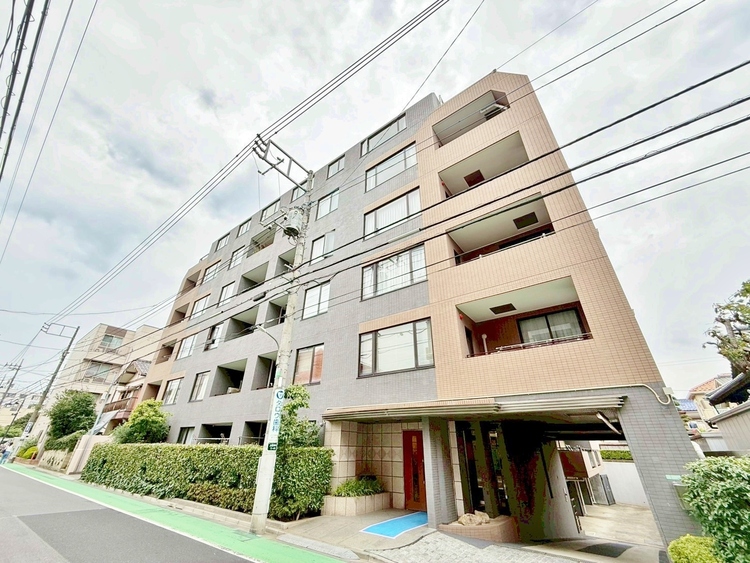 外観 資料には掲載していない情報が、現地にはたくさんあります。是非一度、現地をご確認ください。