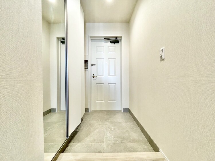 玄関 シューズボックスを完備した玄関です。