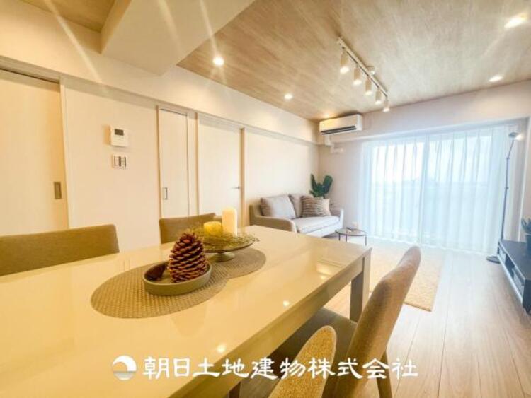 居間 家族との時間、自分の時間を大切にできる空間を作りました。