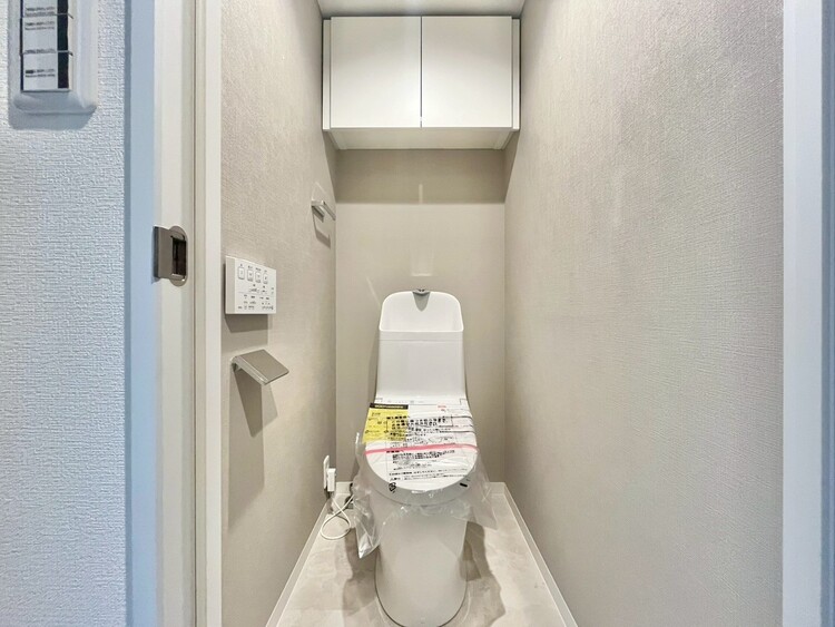 トイレ 暮らしの中のさりげないひとときの快適さにも、こだわりを、持って設備を配しております。