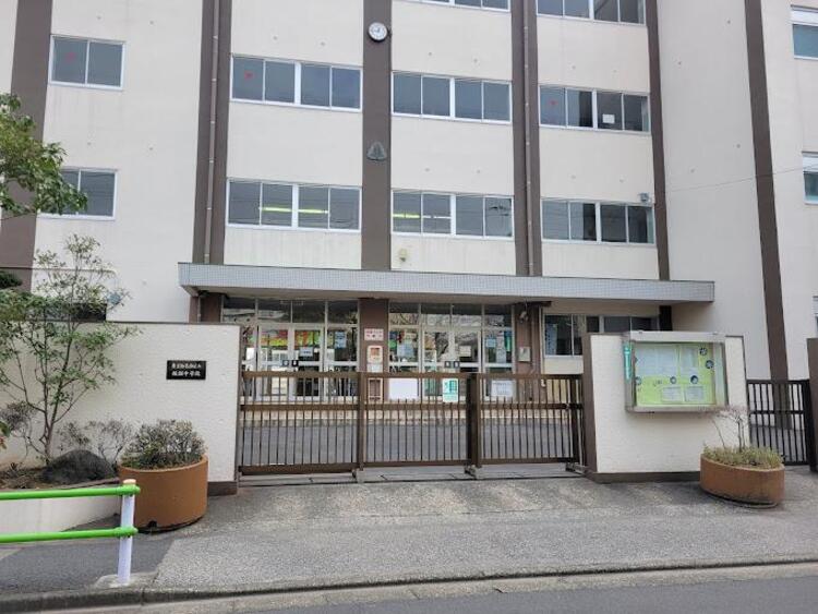 周辺 葛飾区立綾瀬中学校