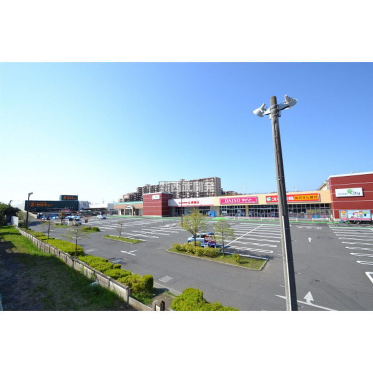 周辺 マーケットシティ入曽(約300m)