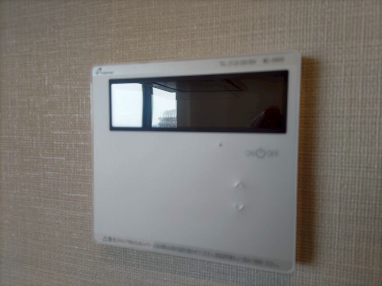 その他 見やすい画面で操作しやすい給湯パネル。