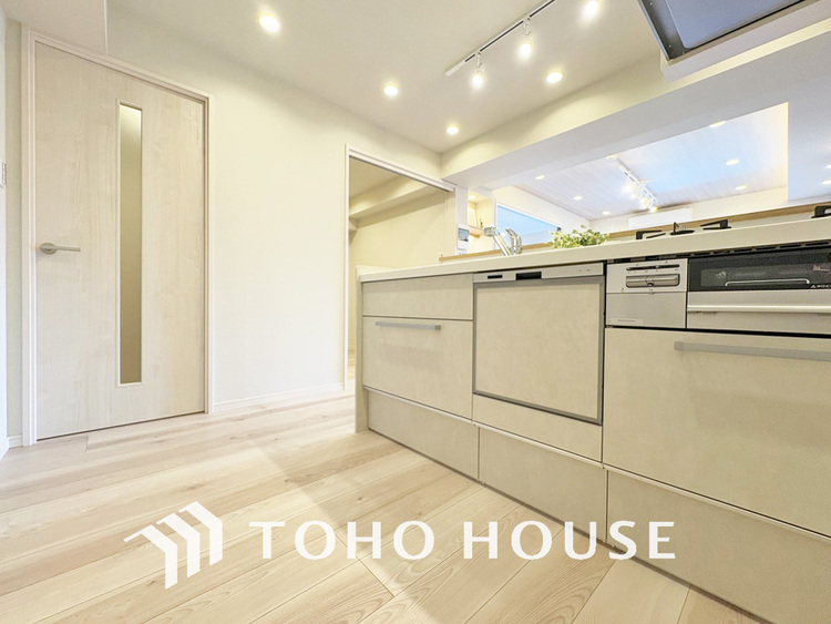 キッチン デザインと機能性を兼ね備えたシステムキッチン