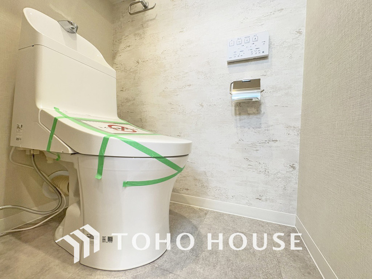 トイレ トイレには快適な温水洗浄便座付