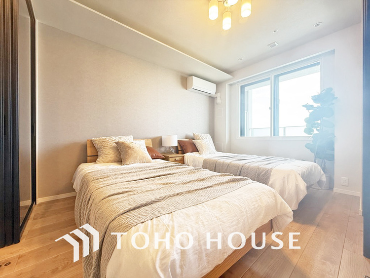 内装 採光もある洋室は、くつろぎのひと時を過ごすのにぴったり