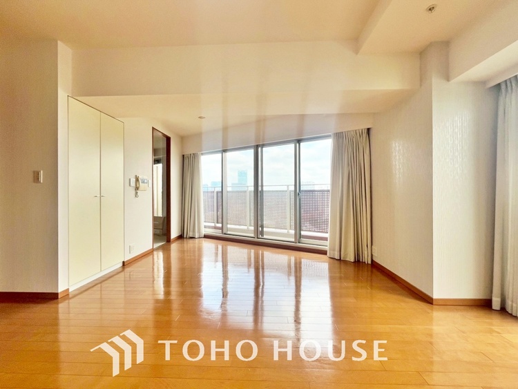 内装 現在改装中◆眩い◆光が燦々と入り、家族の笑顔を照らす。「いつまでも続いて」と願う夢のような毎日がここにある。