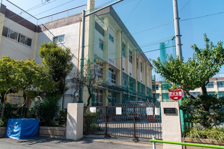 周辺 葛飾区立小松南小学校