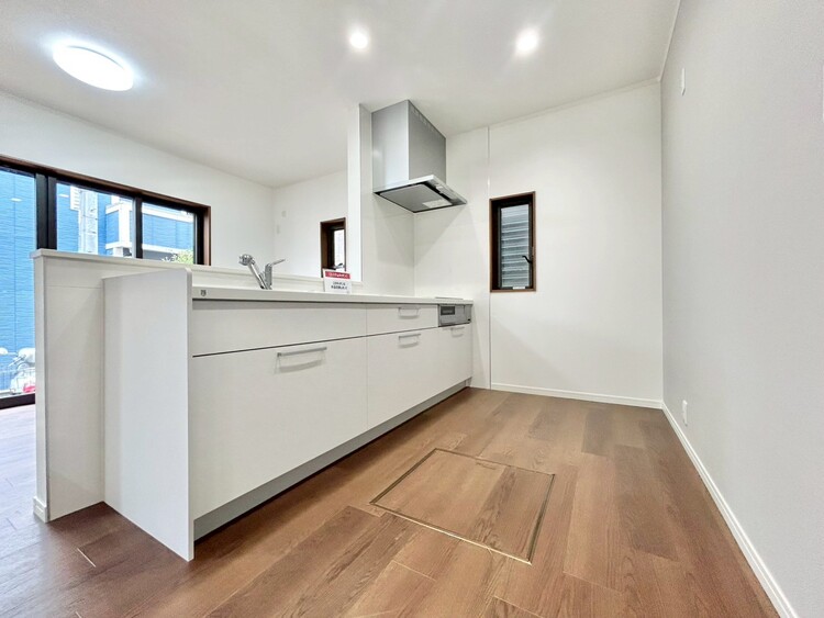 キッチン 洗練されたスタイリッシュなデザイン性と使いやすさを備えた仕様。