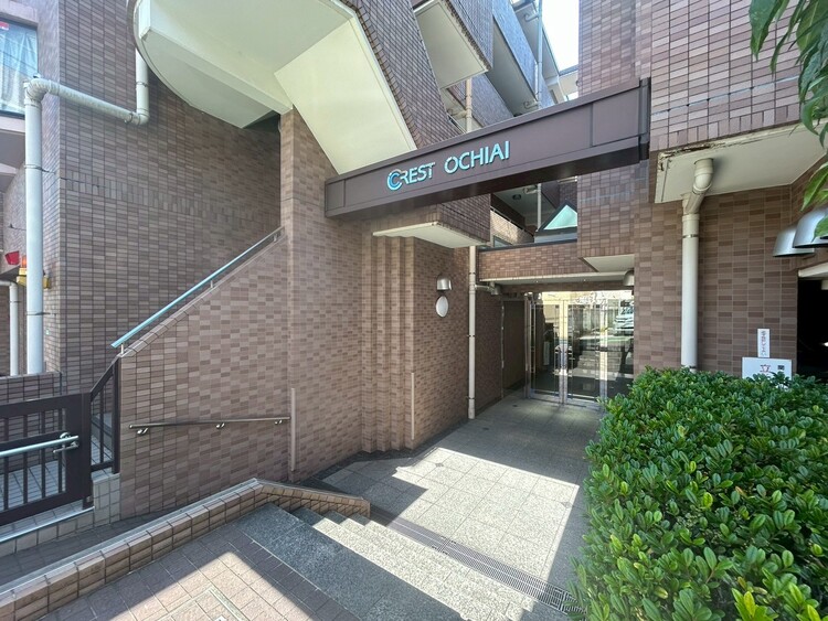 その他 上質感漂う玄関アプローチです。