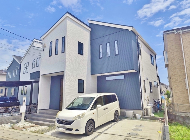 駐車場 本物件の駐車スペースです。車種制限のある場合もございますので、お気軽にお問い合わせくださいませ。