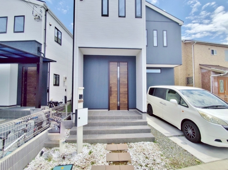 外観 現地に足をお運びいただいた際には、周辺散策などをお勧めいたします。