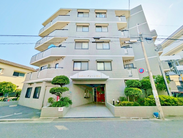 外観 資料には掲載していない情報が、現地にはたくさんあります。是非一度、現地をご確認ください。