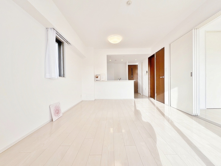 居間 過ごす時間が、たくさんの思い出として紡がれていく場所。