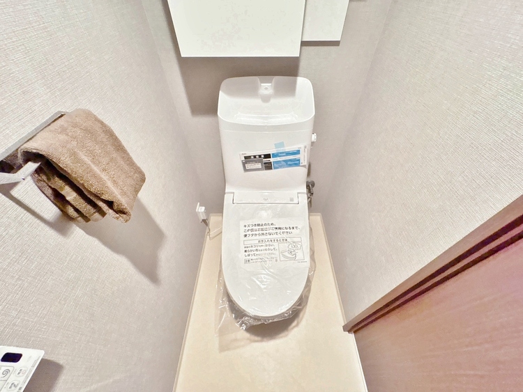 トイレ 暮らしの中のさりげないひとときの快適さにも、こだわりを、持って設備を配しております。