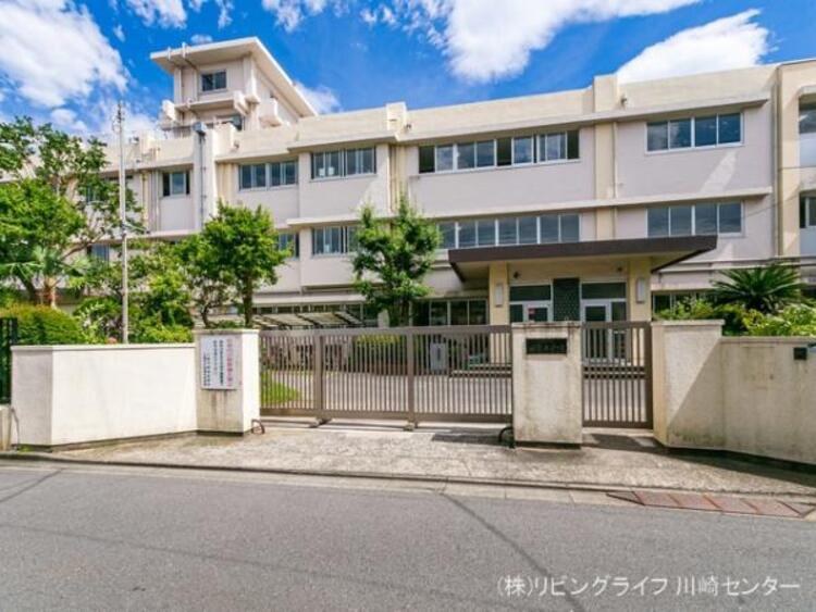 周辺 川崎市立田島中学校 1110m