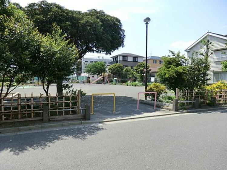 周辺 殿町第一公園 160m