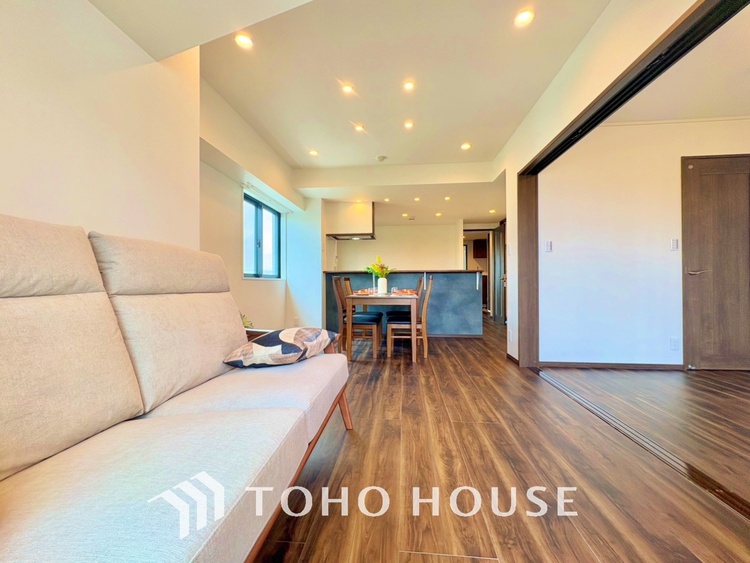 内装 【LIVING】◆家族◆愛する家族を一目で見渡せる。家族が集う空間。永遠に続く幸せな毎日を、ここで。