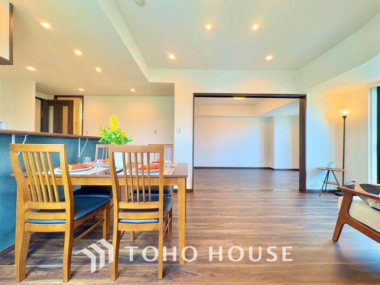 内装 【LIVING】◆simple is best◆無駄のない綺麗なつくりのリビングルームであなただけの暮らしを。