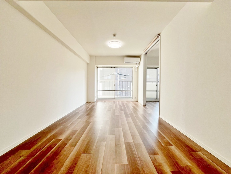 居間 豊かな居住性と、安心感を満たすクオリティが見事に調和した住空間。