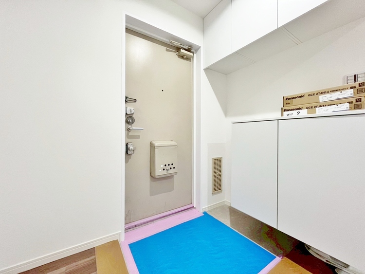 玄関 シューズボックスを完備した玄関です。