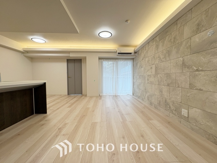 内装 ◆弾む思い◆我が家に帰る楽しみに、心掻き立てられる。心弾む。