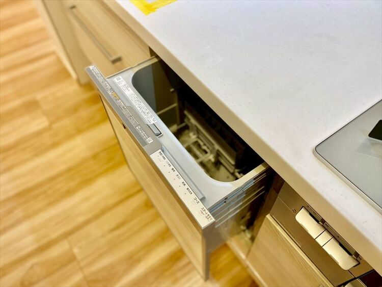 キッチン 【KITCHEN】◆Happy◆愛情たっぷりのお料理で家族にHappyを。システムキッチンがあなたをサポートしてくれます。