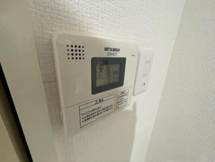 設備 追い炊き機能や予約機能がワンタッチの給湯パネル