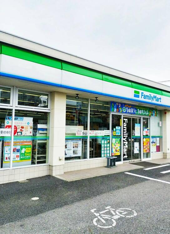 周辺 ファミリーマート松戸牧の原店