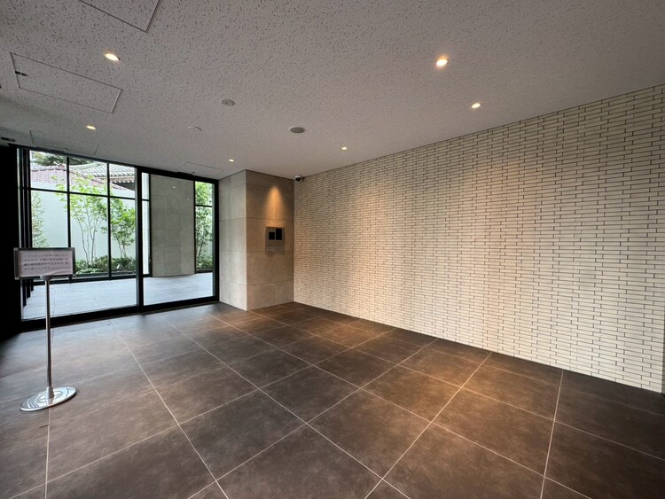 その他 館内は静寂な中が保たれており、管理が行き届いている印象を受けました。