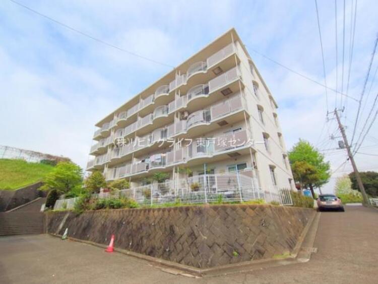 外観 それぞれが思い描く理想の「ライフスタイル」や「ライフステージ」を実現するため、住む人がいつまでも心地良さを感じ続けられる多様な住空間を創造します。