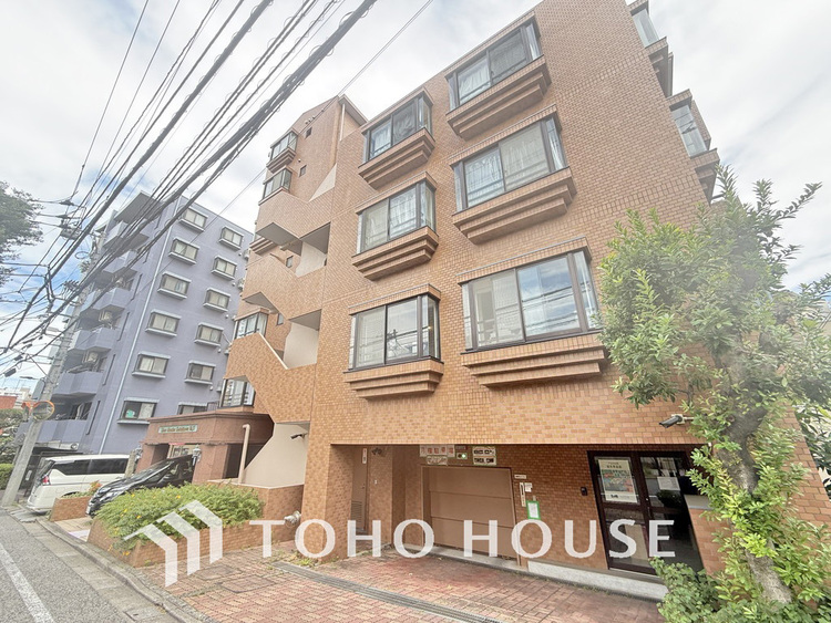 外観 〜複数駅・路線利用可能な好立地マンション〜南西向き角部屋につき陽当り・通風良好〜