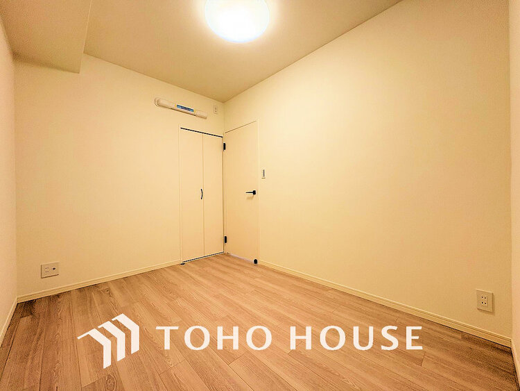 内装 1日の疲れを癒し、心地よく寛げるようゆったりとした広さをしています