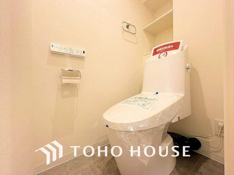 トイレ トイレには快適な温水洗浄便座付