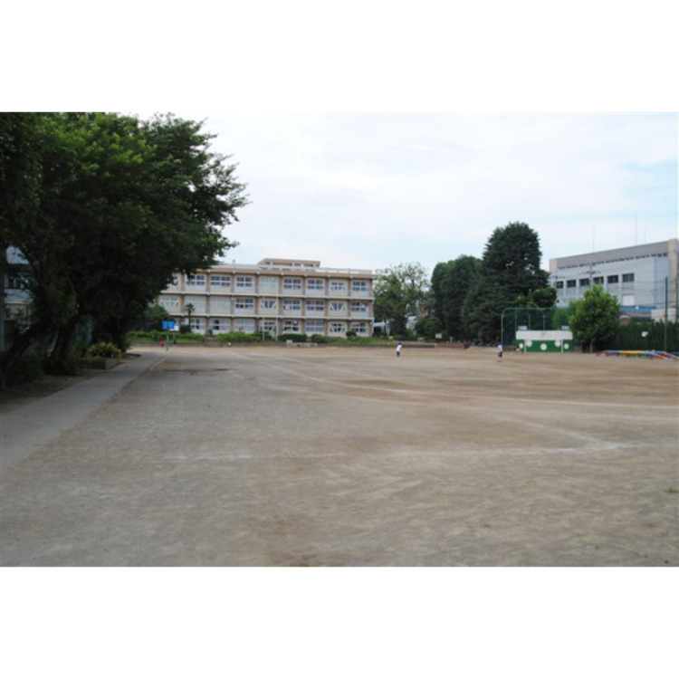周辺 川越第一小学校(約1830m)
