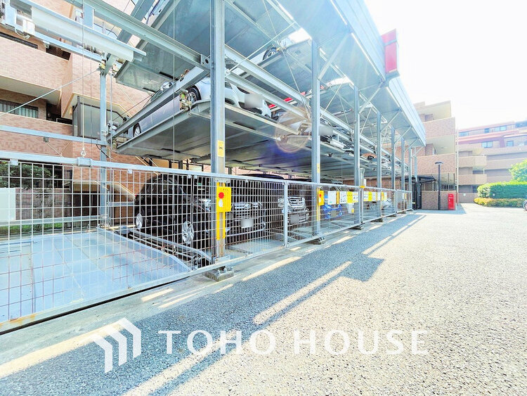 駐車場 駐車場（空き状況はご確認ください）