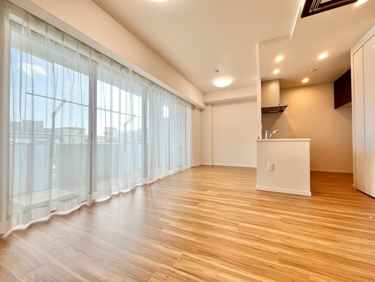 居間 豊かな居住性と、安心感を満たすクオリティが見事に調和した住空間。