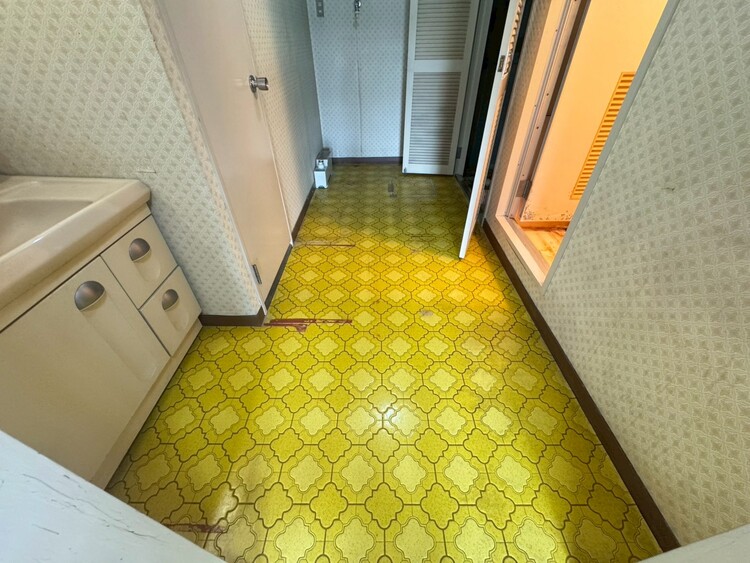 その他 十分な広さの脱衣所。