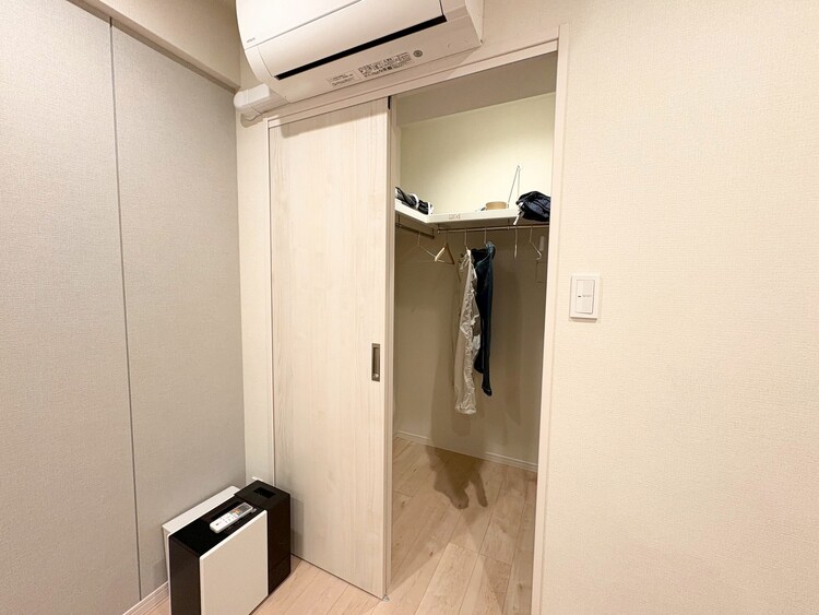 その他 収納スペースが付いていて、お部屋を広く使っていただけます。