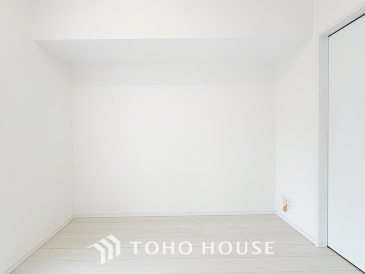 内装 【PRIVATE ROOM】◆属毛離裏◆子は父を手本とし、母に愛育されて成長する。家族の深い繋がり。いつまでも大切にしたい。