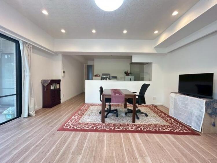 居間 【2025年6月撮影】