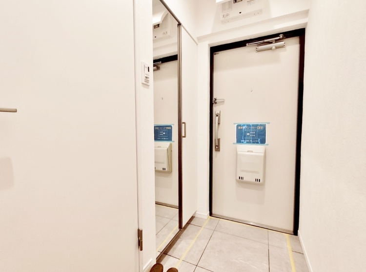 玄関 シューズボックスを完備した玄関です。