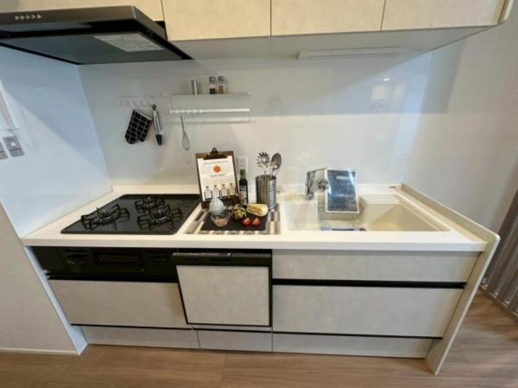 キッチン 作業スペースがしっかりあり毎日のお料理が快適なキッチンです 