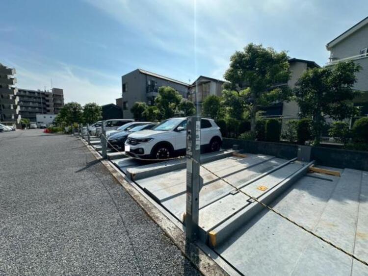 駐車場 敷地内駐車場 月額8000円〜10000円（※最新空き状況要確認）