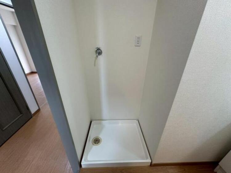 洗面 万一の水漏れにも床への漏水を防ぐ、防水パン設置済み！ 