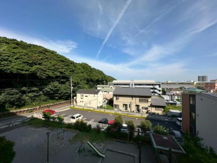 その他 前面に高い建物がなく、空の広がる開放的な眺望です